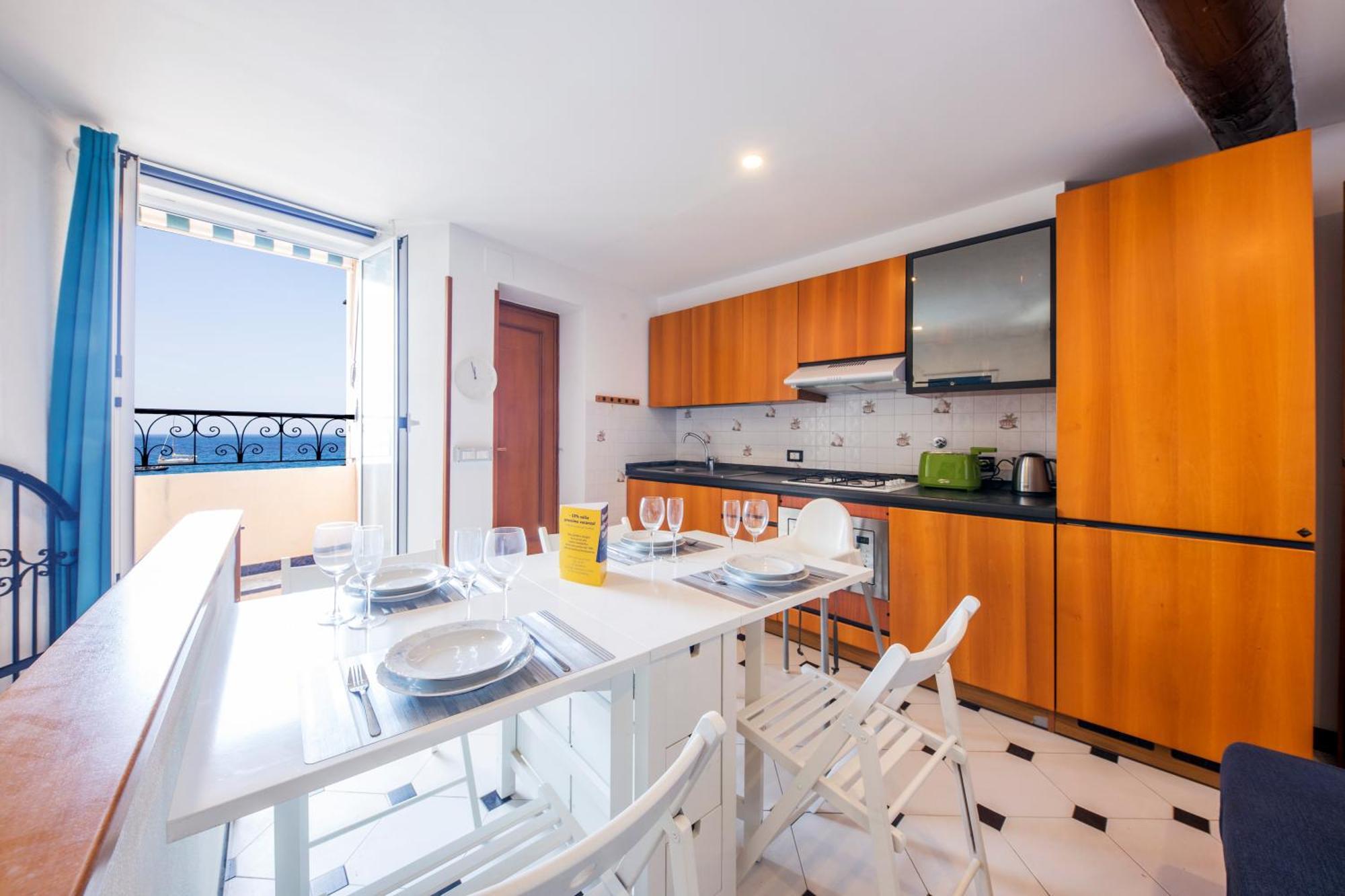 Casaviva Family Beachfront House In كامولّي المظهر الخارجي الصورة